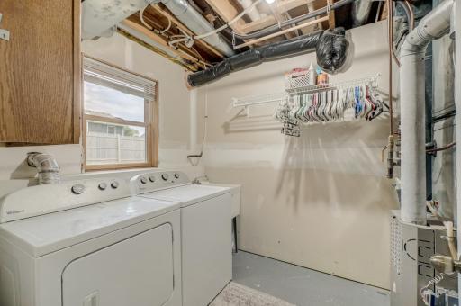 1410 Summit St-45.jpg