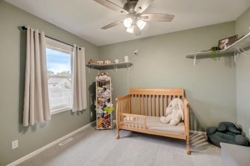 1410 Summit St-35.jpg