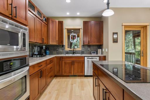 Quartz top on the center island and vinyl countertops.