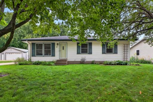 4 bed 2 bath home for sale 127 Carolann St NW Eyota MN 55934