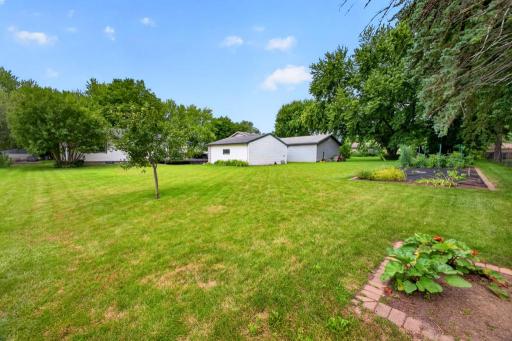 4 bed 2 bath home for sale 127 Carolann St NW Eyota MN 55934