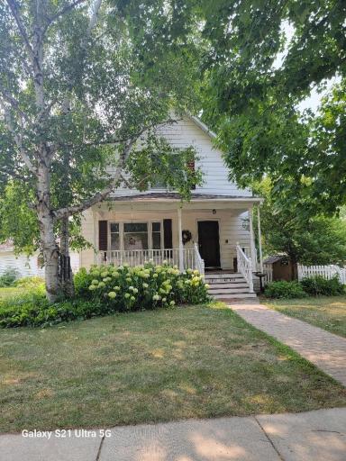 101 Leslie Avenue W, Clarissa, MN 56440