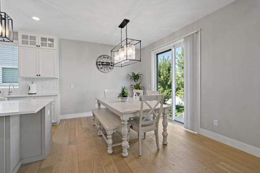 Pro_Dining Area 2.jpg