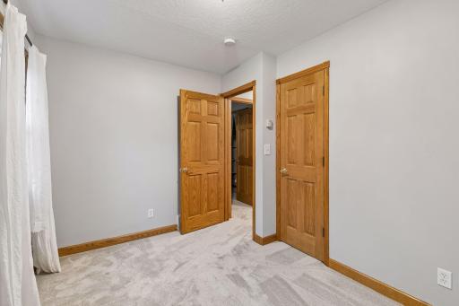 20635 Hughes Avenue W, Lakeville, MN 55044