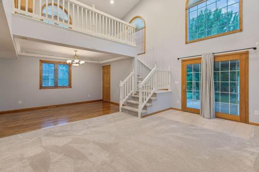 20635 Hughes Avenue W, Lakeville, MN 55044