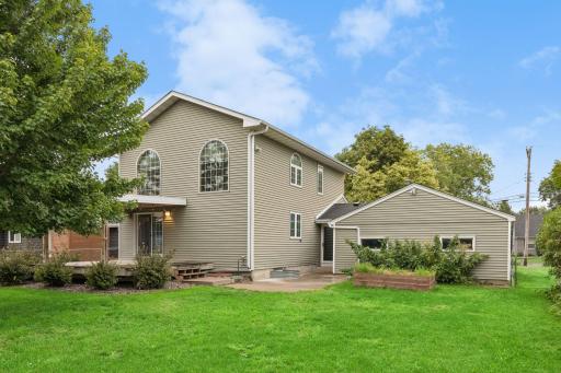 20635 Hughes Avenue W, Lakeville, MN 55044