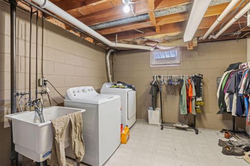 8730 Portland Avenue S, Bloomington, MN 55420