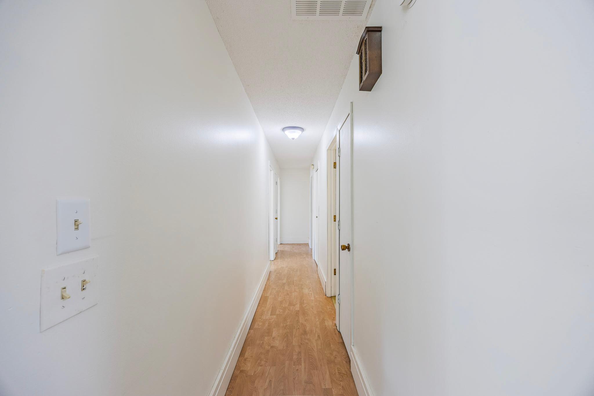 Upper Level Hallway.jpg