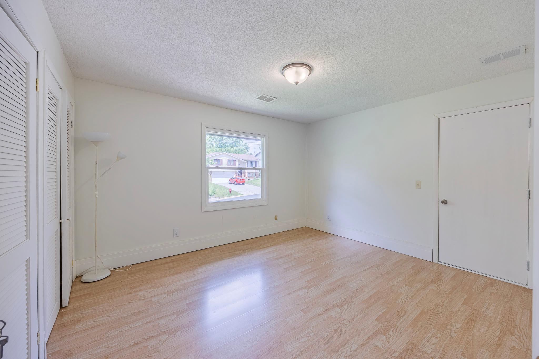 Upper Level Bedroom 2.jpg