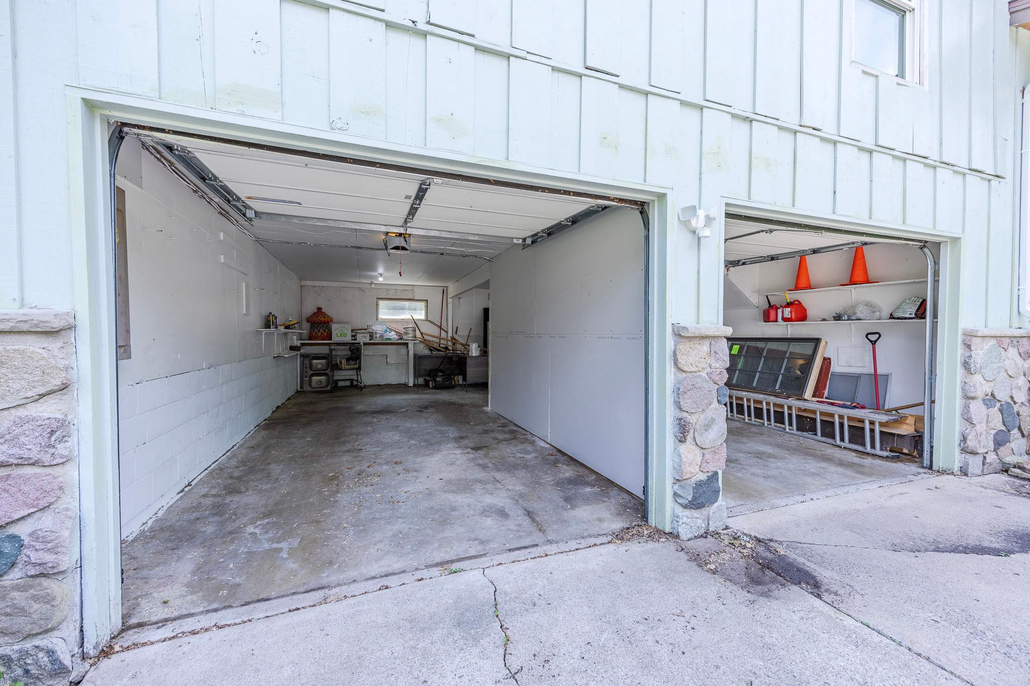 Garage.jpg