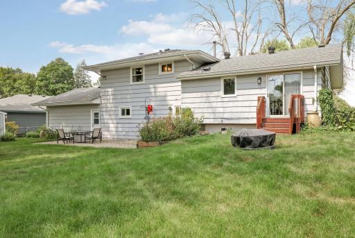 4541 Heritage Hills Circle, Bloomington, MN 55437