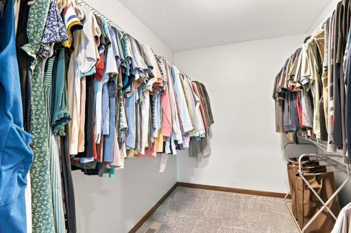 19 Interior Primary Closet .jpg