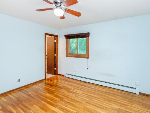 1801 River Hills Drive, Burnsville, MN 55337
