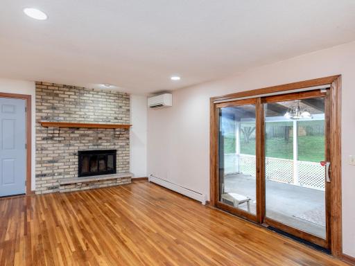 1801 River Hills Drive, Burnsville, MN 55337