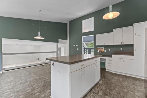 4526 137th Street W, Apple Valley, MN 55124