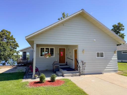 1907 S Lake Irving Drive SW, Bemidji, MN 56601