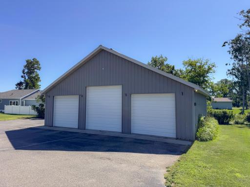 1907 S Lake Irving Drive SW, Bemidji, MN 56601