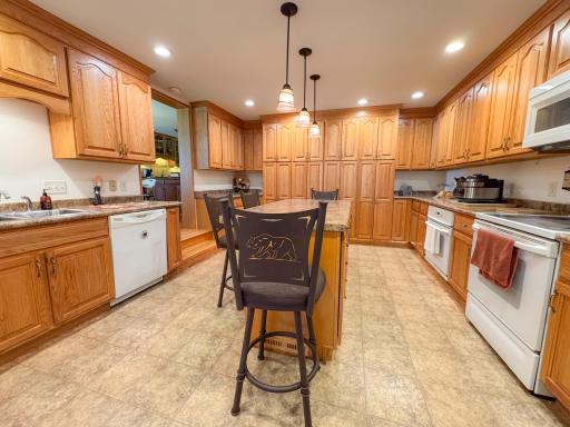 1907 S Lake Irving Drive SW, Bemidji, MN 56601