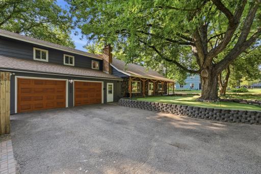 14823 Walker Place, Minnetonka, MN 55345