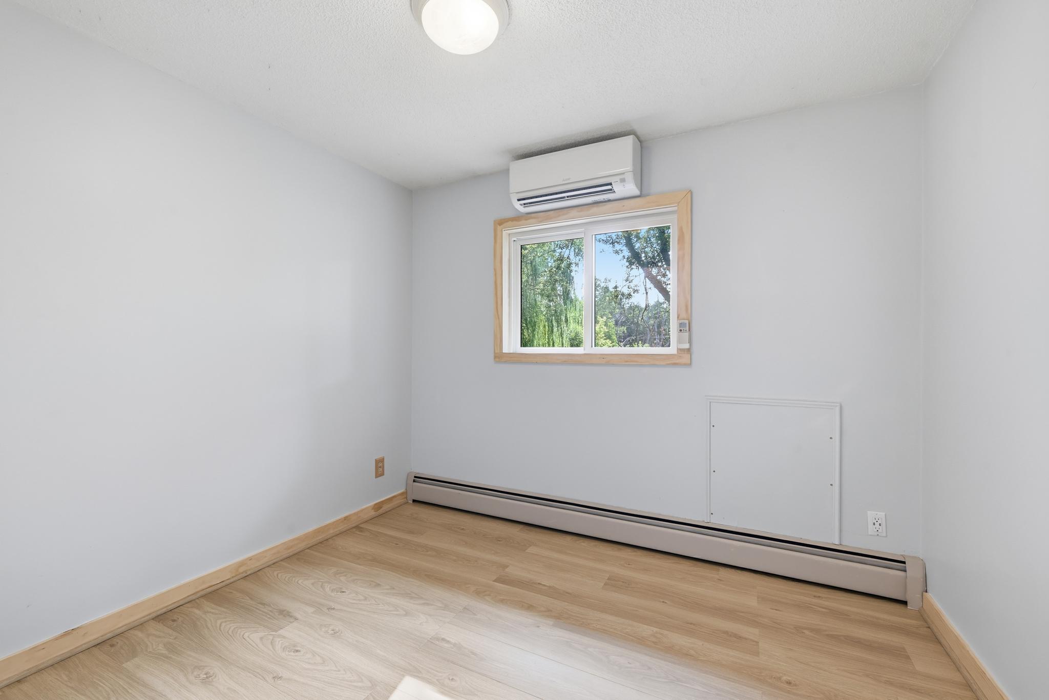 Upper Level Bedroom 2