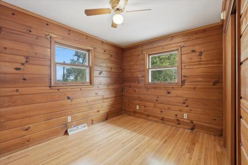 11-Bed 3.jpg