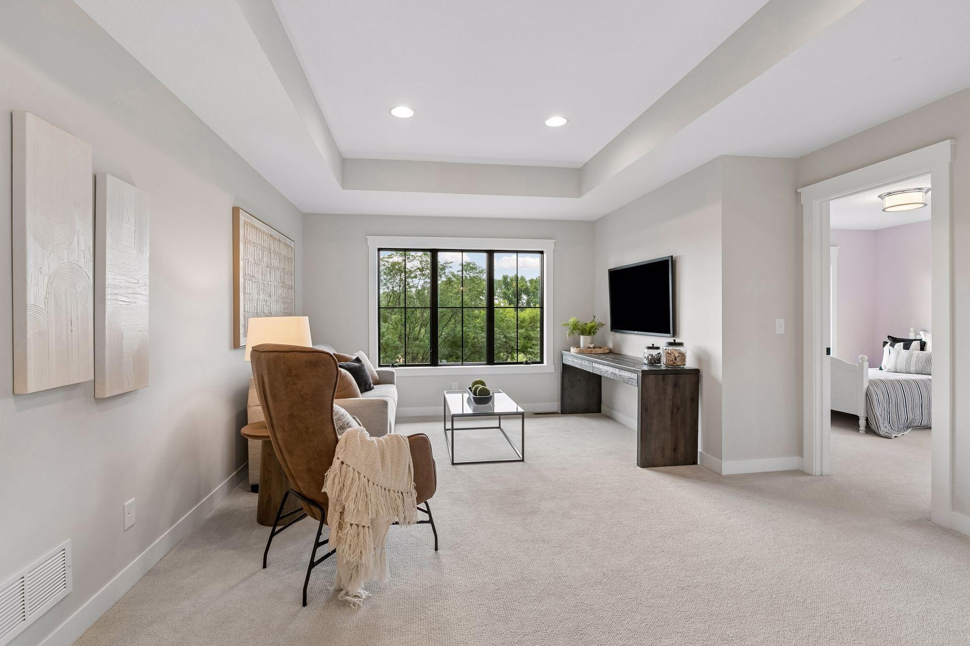 Big open space can be modified for a 4th bedroom up