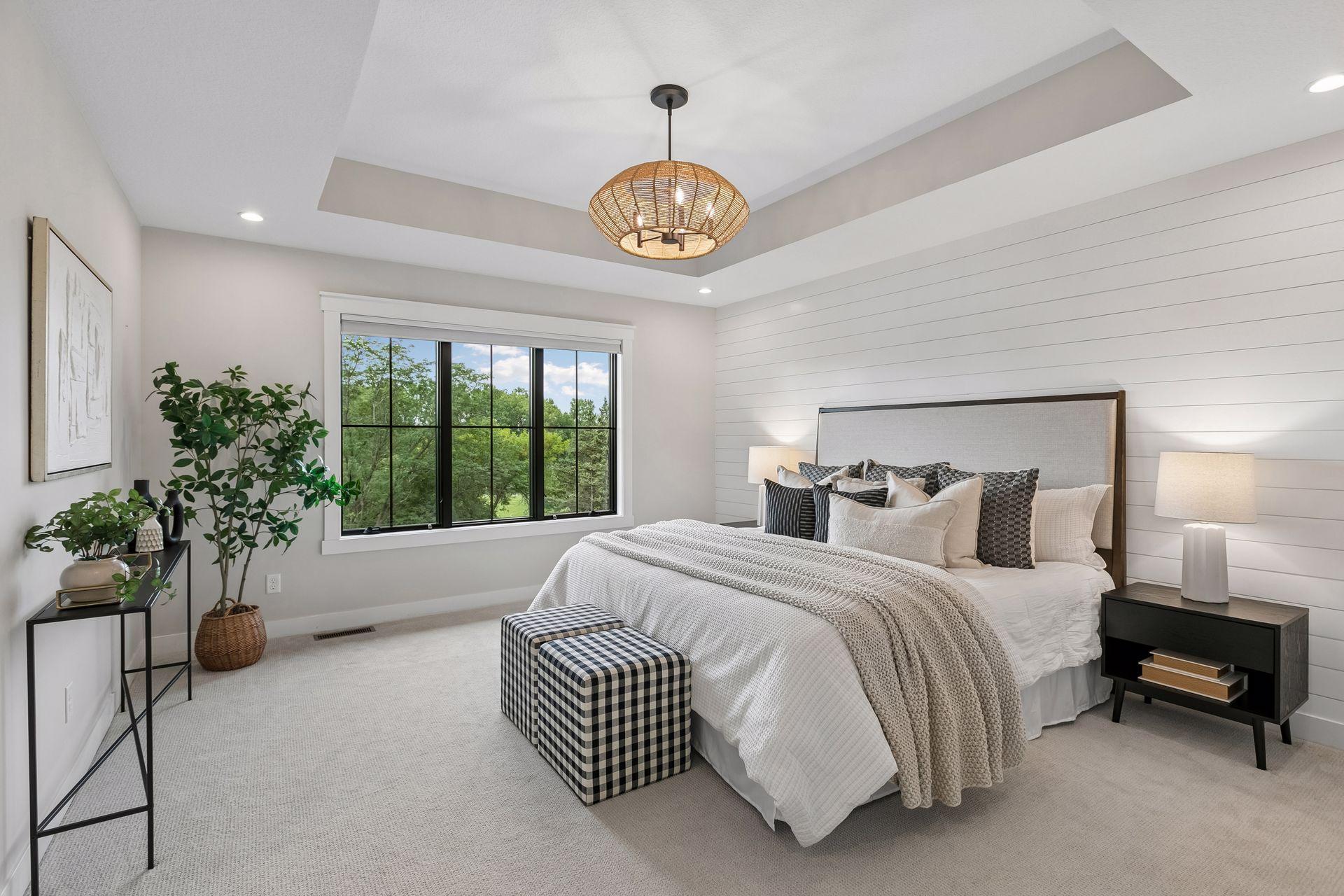 Primary with tray ceiling