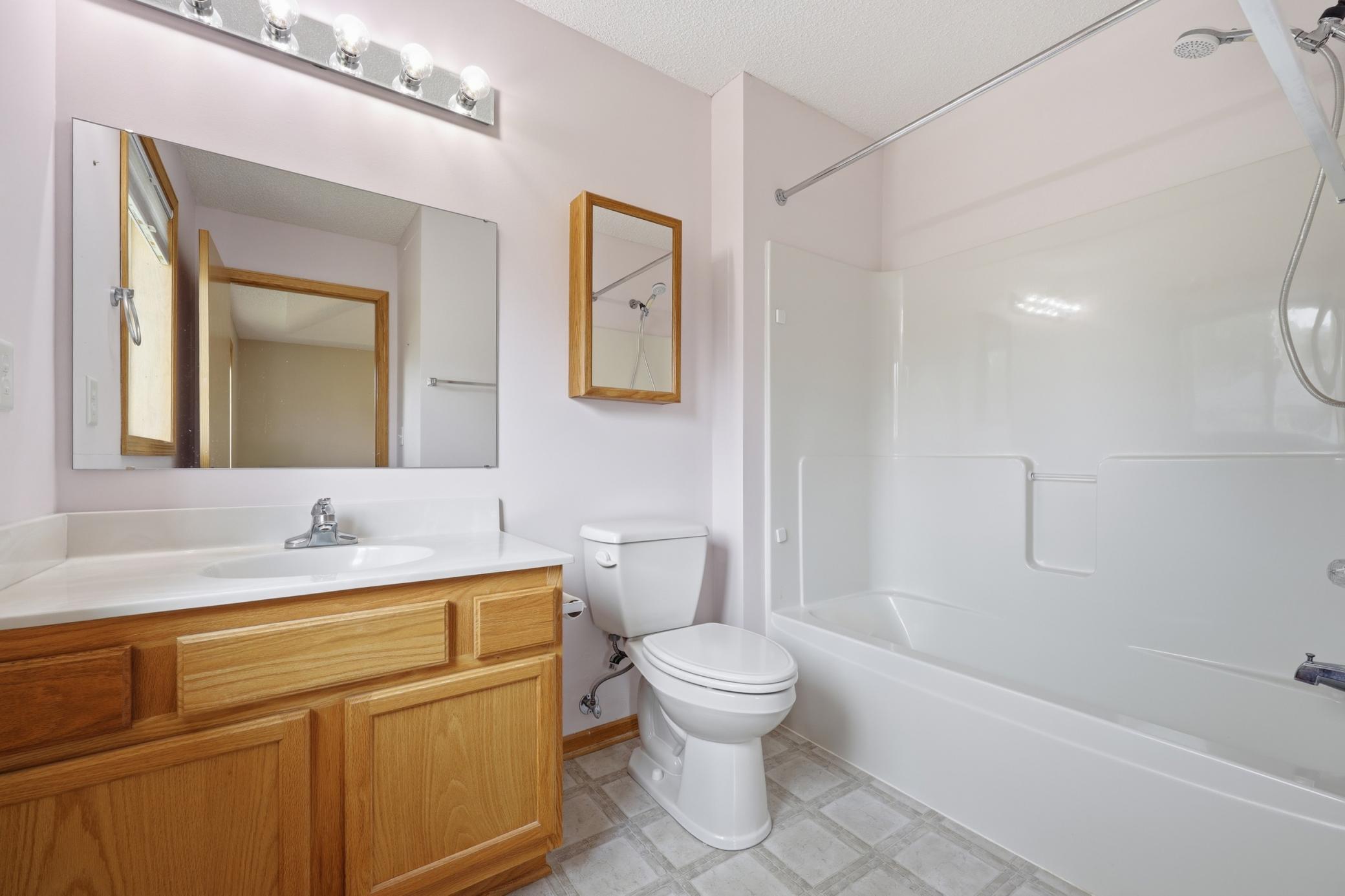 Private Primary 3/4 Bath