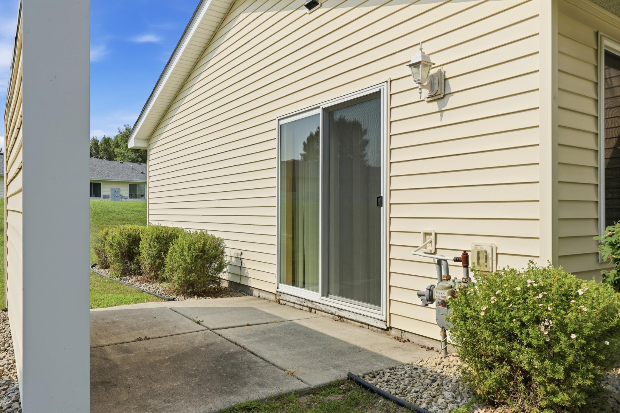great size patio just off the living room