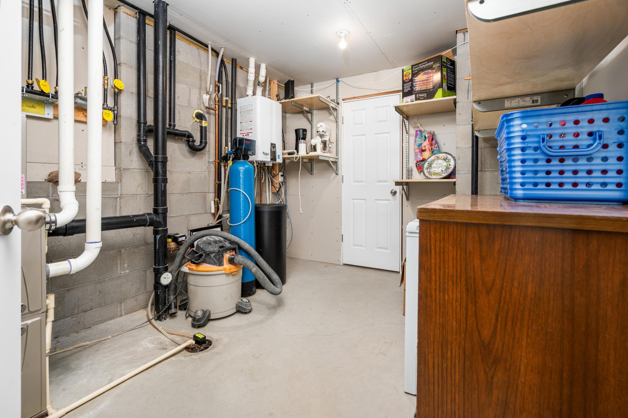 20260809_1312_KilldeerAve_Sartell_Interior_21.jpg