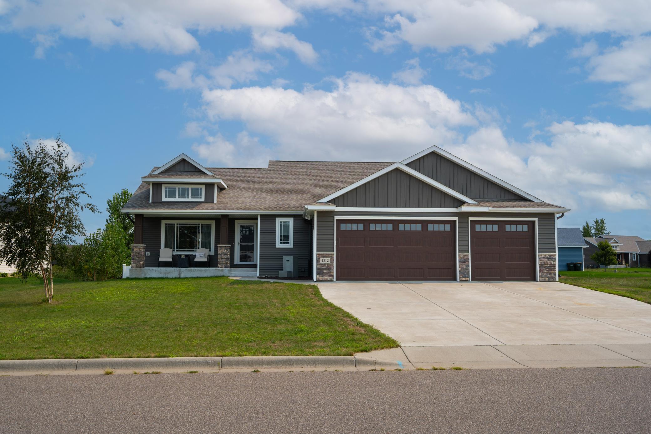 20260809_1312_KilldeerAve_Sartell_Exterior_1.jpg