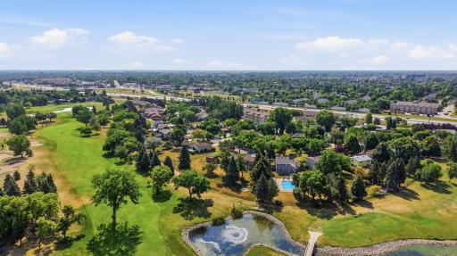 120 Prairiewood Drive S, Fargo, ND 58103