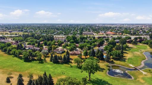 120 Prairiewood Drive S, Fargo, ND 58103