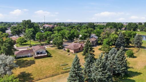 120 Prairiewood Drive S, Fargo, ND 58103