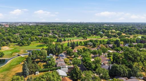 120 Prairiewood Drive S, Fargo, ND 58103