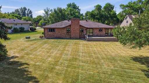120 Prairiewood Drive S, Fargo, ND 58103