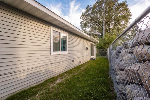 92 Birch Avenue, Alexandria, MN 56308