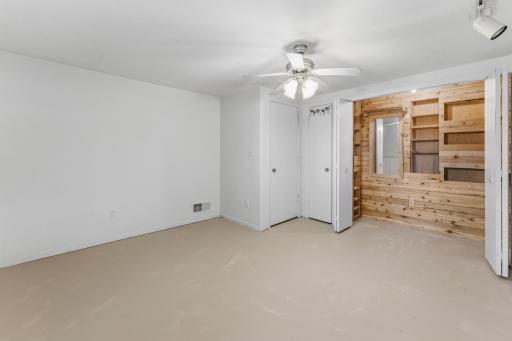 28957 Linden Avenue, Lindstrom, MN 55045