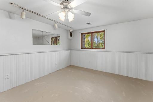 28957 Linden Avenue, Lindstrom, MN 55045