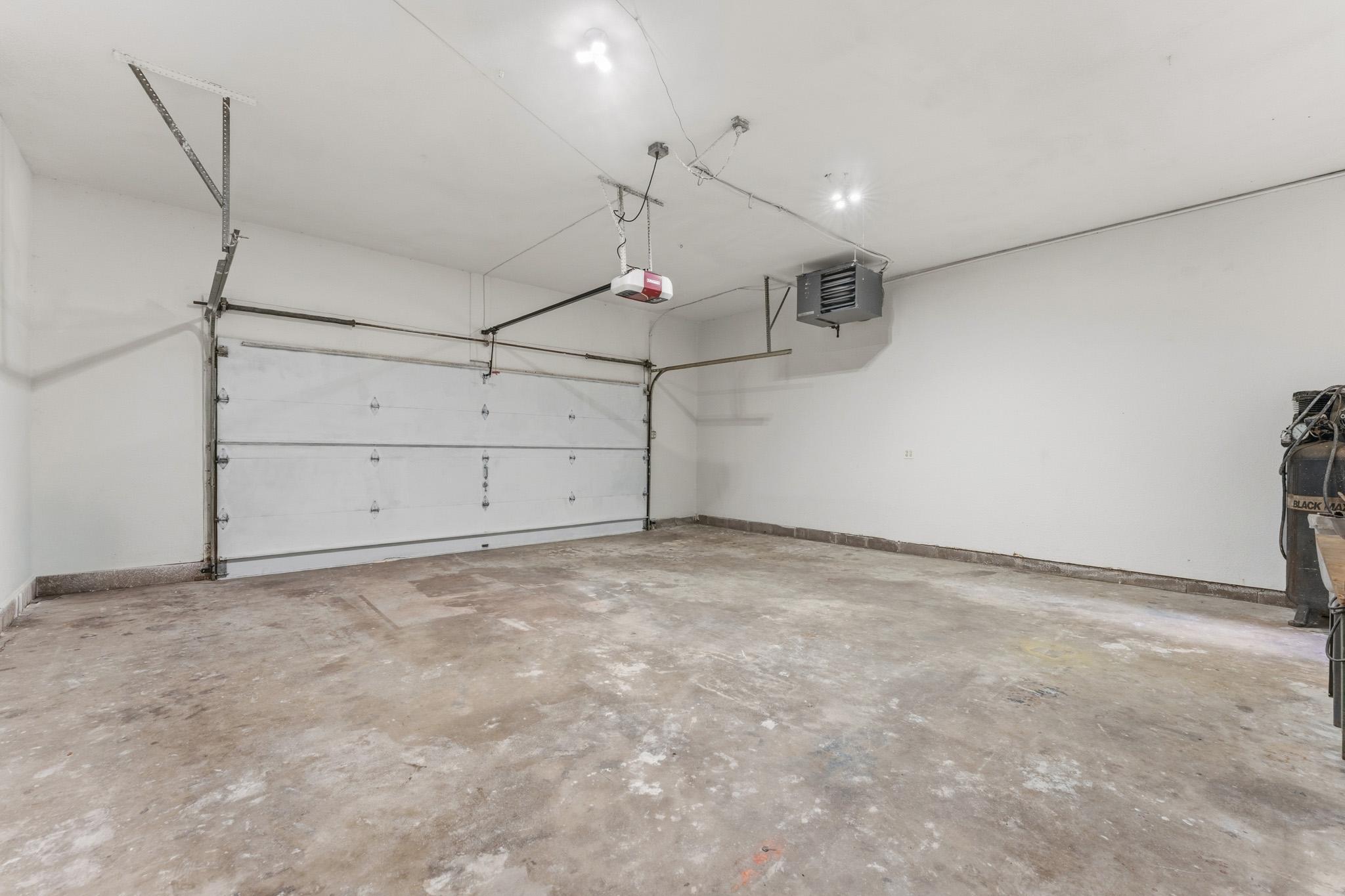 28957-LindenAve-18.jpg