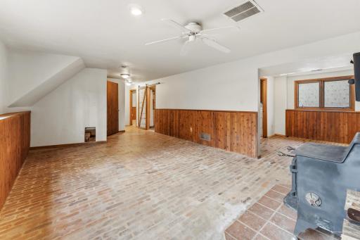 28957 Linden Avenue, Lindstrom, MN 55045