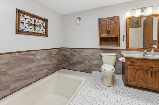 28957 Linden Avenue, Lindstrom, MN 55045