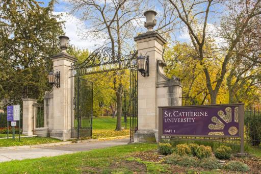 2194 Stanford Avenue, Saint Paul, MN 55105