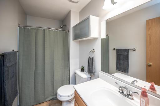 Lower 3/4 Bath