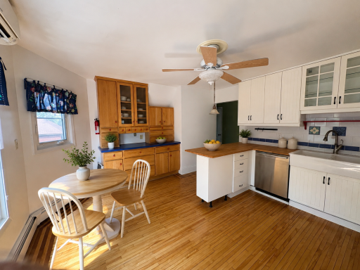 1604 Elliot Avenue, Minneapolis, MN 55404