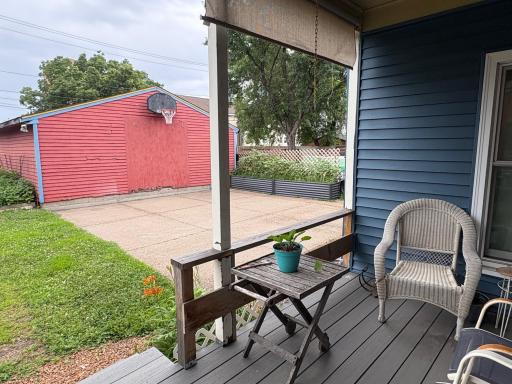 1604 Elliot Avenue, Minneapolis, MN 55404
