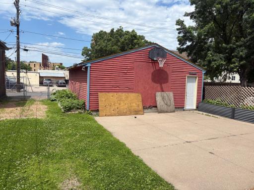 1604 Elliot Avenue, Minneapolis, MN 55404