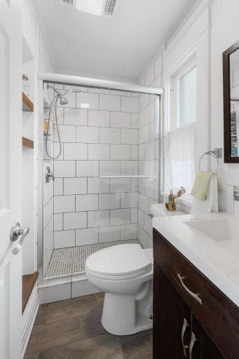 The 3/4 bath on the main level can be hard to find in a foursquare!