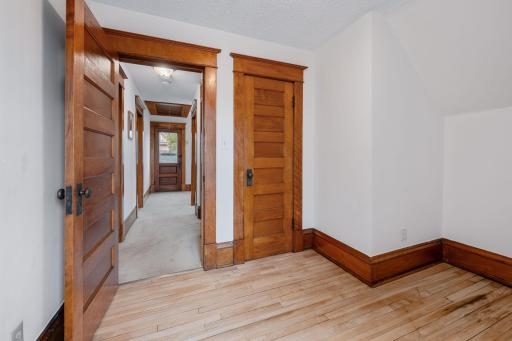 1557 Lafond Avenue, Saint Paul, MN 55104