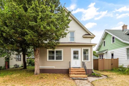 1557 Lafond Avenue, Saint Paul, MN 55104